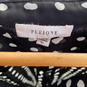 Pleione Black and White Polka Dot Tunic/Blouse Size XL